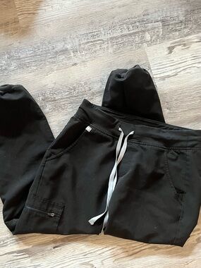 Figs Black Technical Collection Scrub Joggers